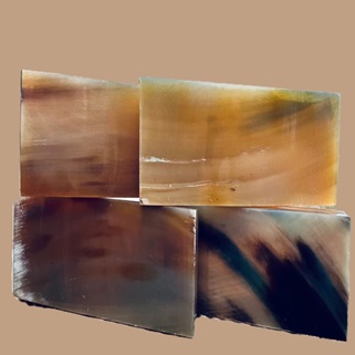 Horn-scale/scale03
